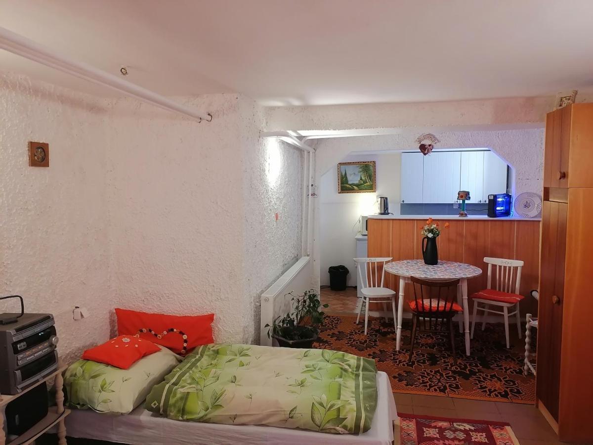 Chlaba Apartman Chl'aba Exterior photo